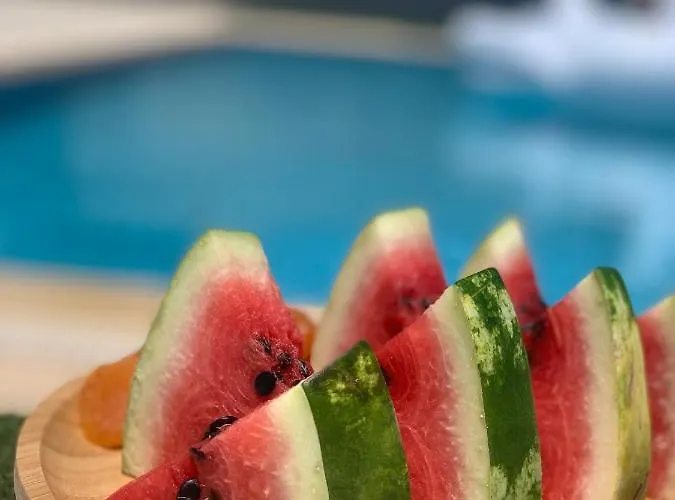 Fontana Fener فندق مبيت وإفطار 2*