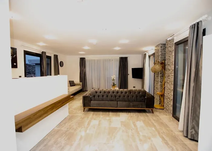 Fontana Fener فندق مبيت وإفطار