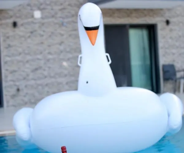 Fontana Fener فندق مبيت وإفطار Çeşme